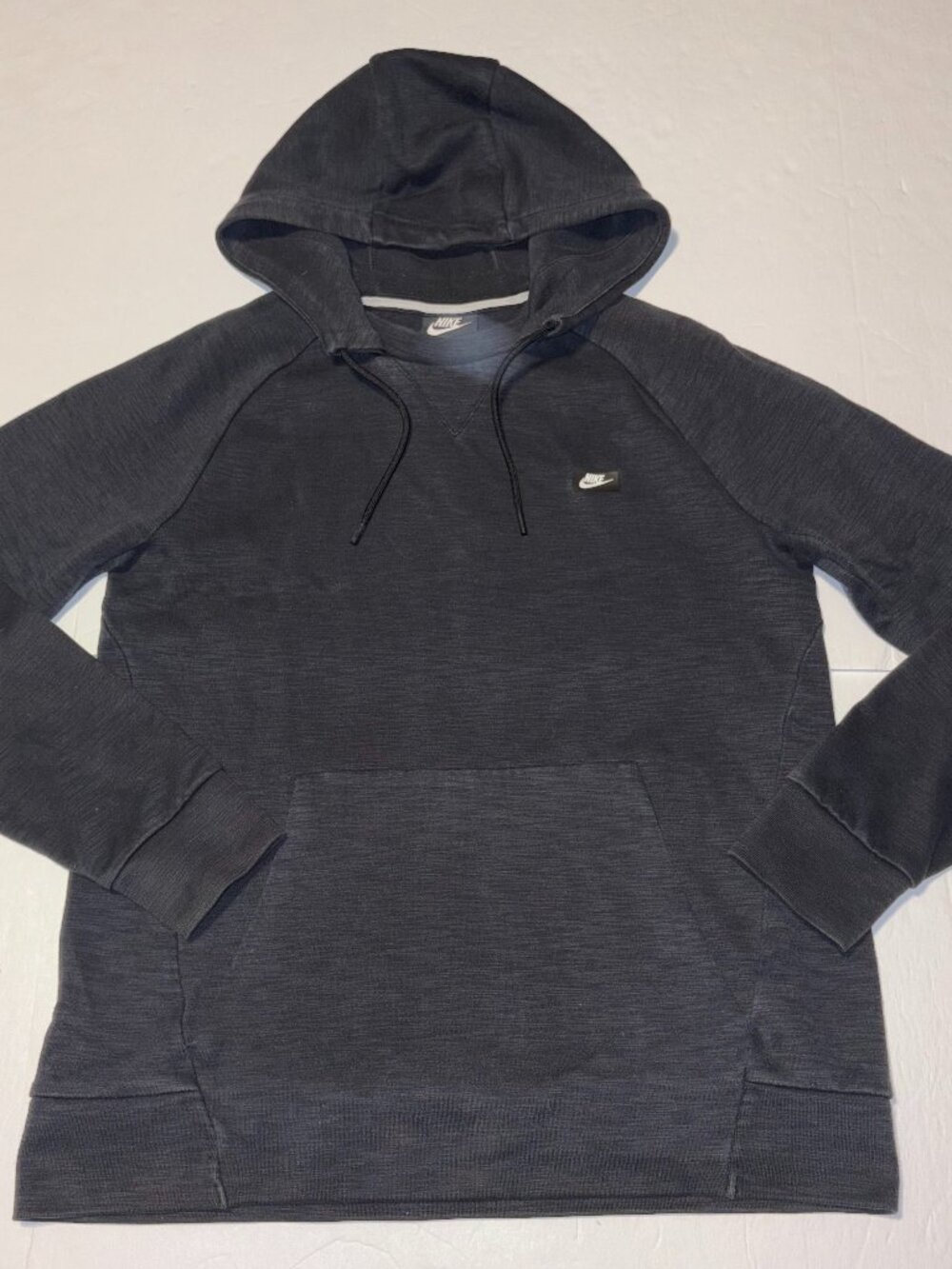 Nike men's charcoal gray hooded sweatshirt size medium